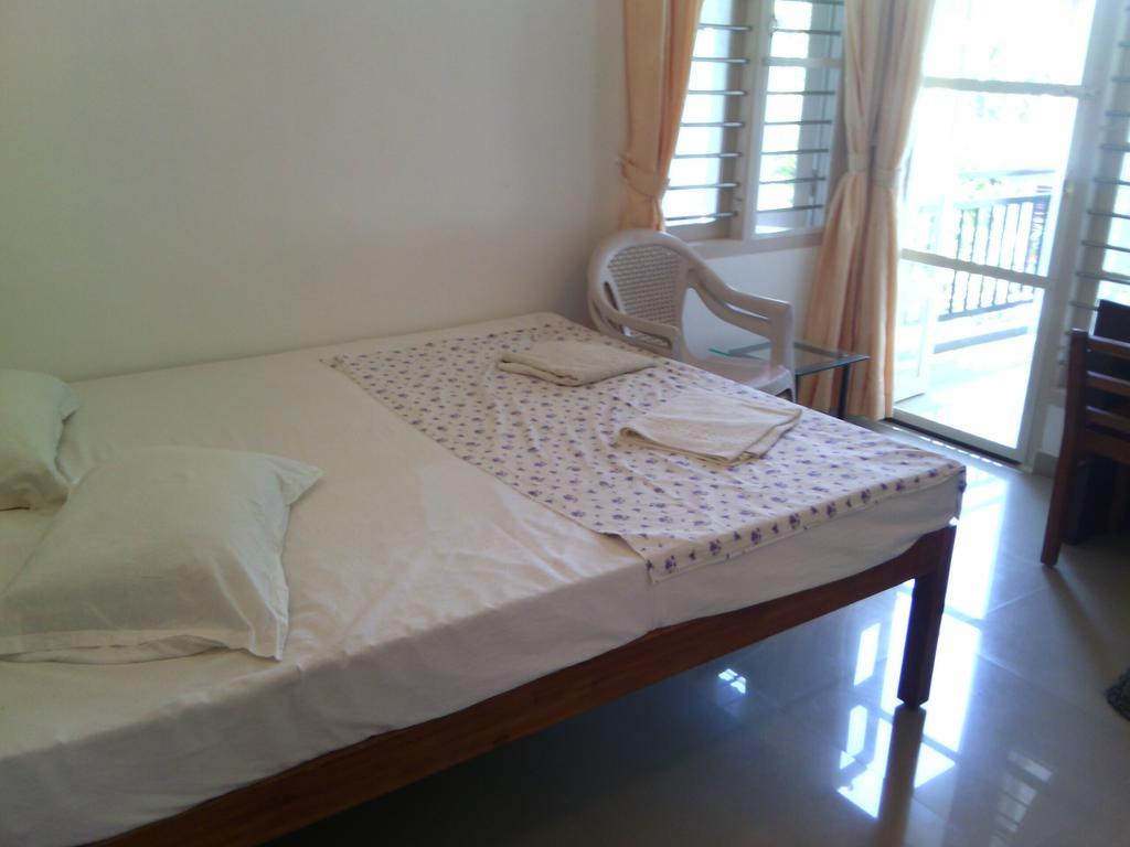 Nathans Holiday Home Kochi Habitación foto